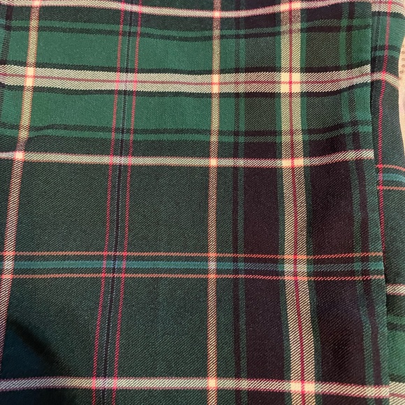 Crown & Ivy size 8 Women's Green Plaid Pants - Picture 2 of 8